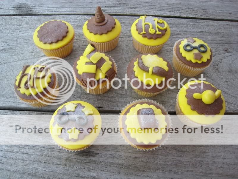 http://i996.photobucket.com/albums/af84/Liens28/Cupcakes/IMG_2938.jpg