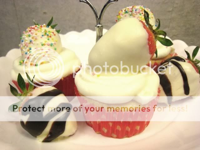 http://i996.photobucket.com/albums/af84/Liens28/Cupcakes/IMG_8270.jpg?t=1272918808