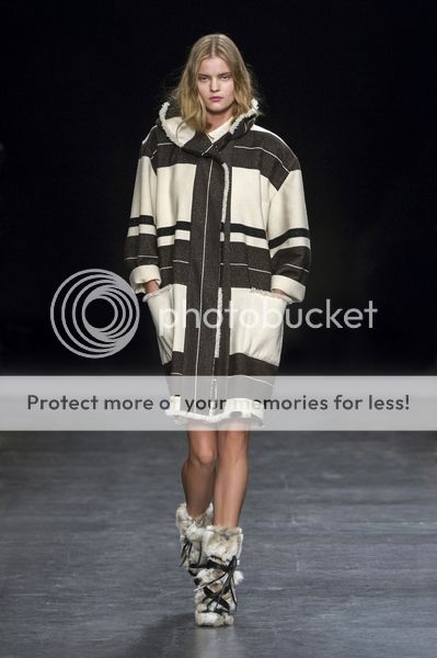 photo IsabelMarant-fallwinter2014runway-04.jpg