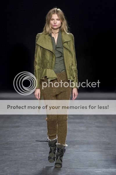 photo IsabelMarant-fallwinter2014runway-10.jpg