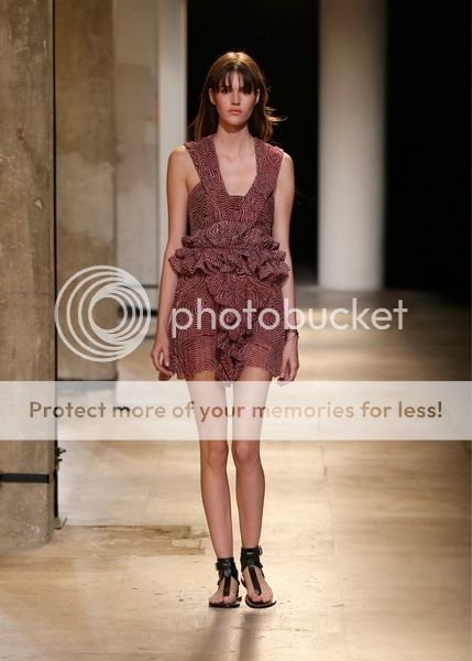 photo IsabelMarant-springsummer 2015runway-08.jpg