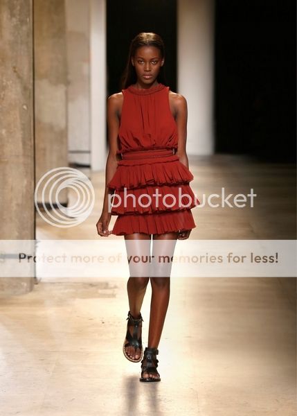 photo IsabelMarant-springsummer 2015runway-18.jpg