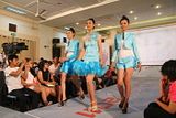 http://i996.photobucket.com/albums/af89/giang92-d/Tap%20tanh%20chup%20anh/MT%20Style%203-2012/th_MTStyle2011-027.jpg