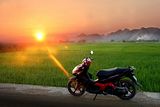 http://i996.photobucket.com/albums/af89/giang92-d/Tap%20tanh%20chup%20anh/Yamaha%20Fotour%202012/th_Giang92-Day-1-07.jpg